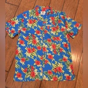One Resolution Hawaiian Floral Shirt men’s M button up blue red light beach Fun!